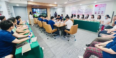 守正出奇，行穩(wěn)致遠——聚橋文創(chuàng)2025年度年中總結大會圓滿召開